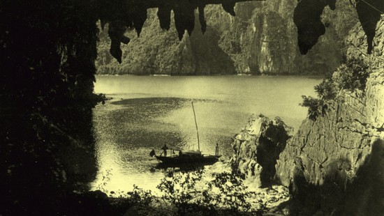 La baie d'Halong il y a une centaine d'années - ảnh 13